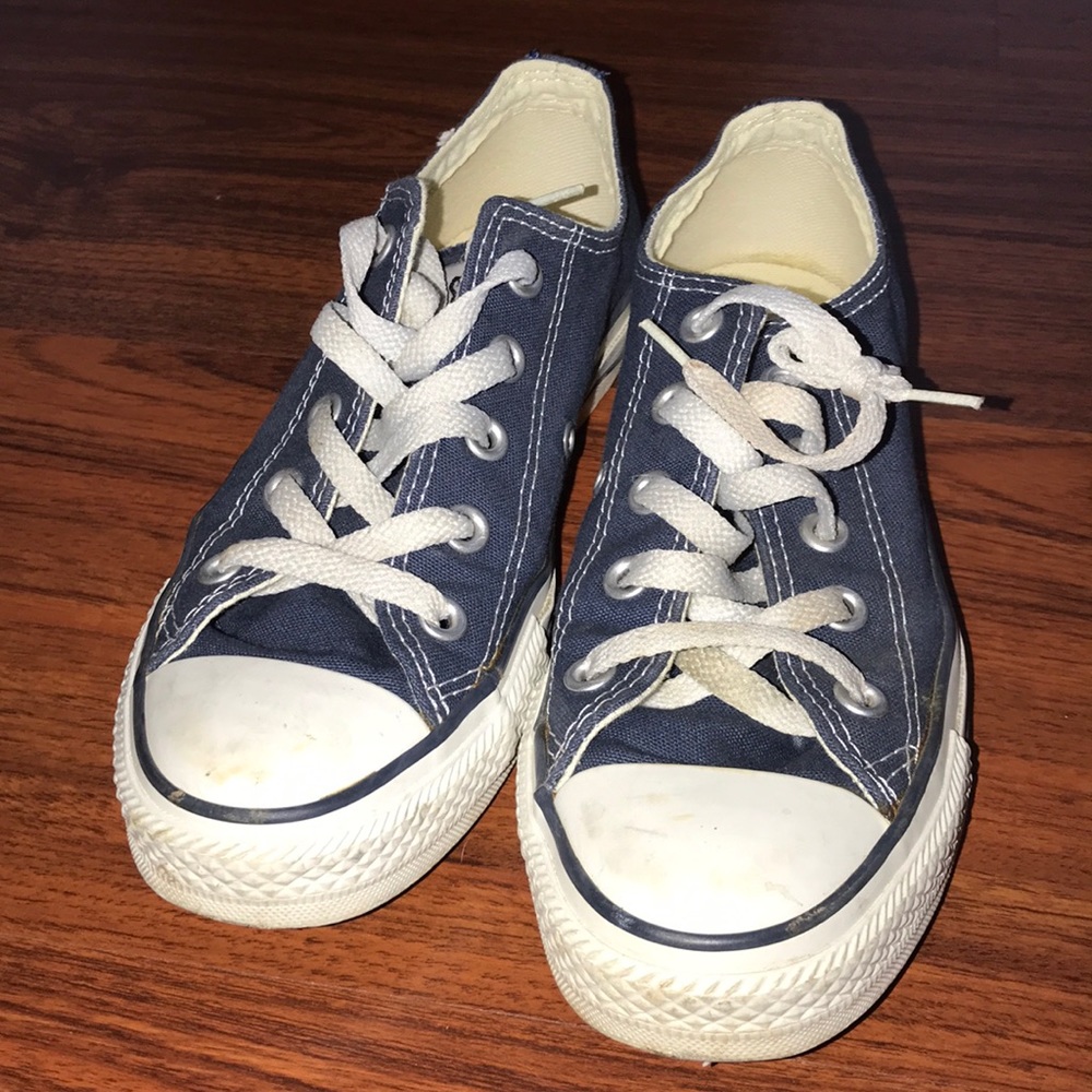 Blue converse